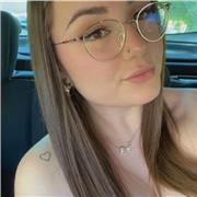 Soy paciente y tranquila, perfecta para niños de primaria.